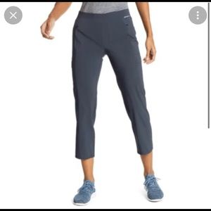 NWT Eddie Bauer Women Incline Crop Pants Petite 12 Grey Color